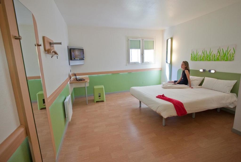 Ibis Budget Marne La Vallee Сен-Тибо-де-Винь Номер фото