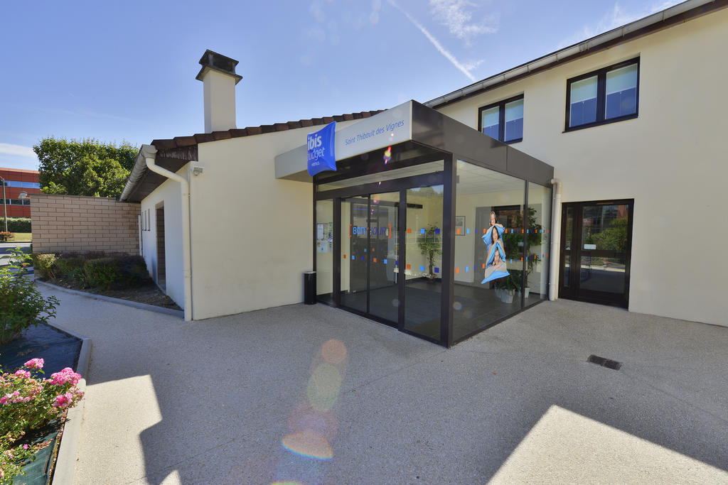 Ibis Budget Marne La Vallee Сен-Тибо-де-Винь Экстерьер фото